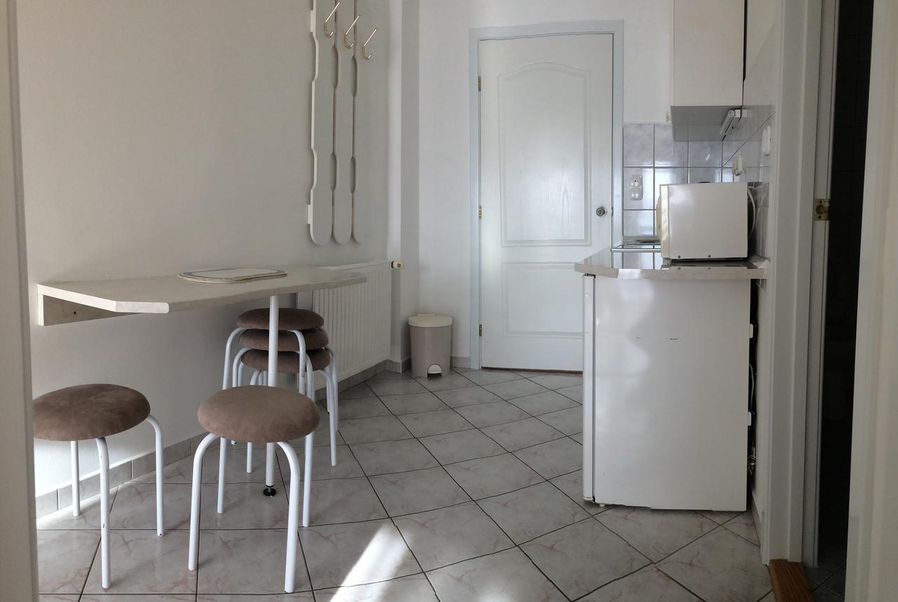 Szalóky Apartmanház Gyenesdiás Exterior foto